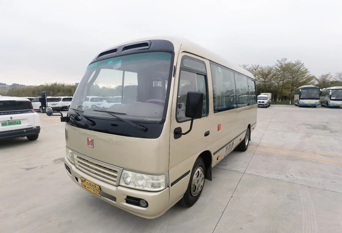 2de Hand Mini Bus Champagne Color 19 Zetels Front Engine Floding Door 6 Meters Gebruikte JMC-Onderlegger voor glazenjx6602