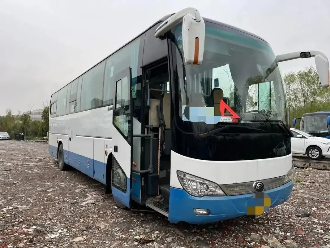 De gebruikte Luxe traint Hand de Transmissie 2de Hand Jonge Tong ZK6119 van 51 de Motor270hp Dubbele Deuren van Zetelswechai