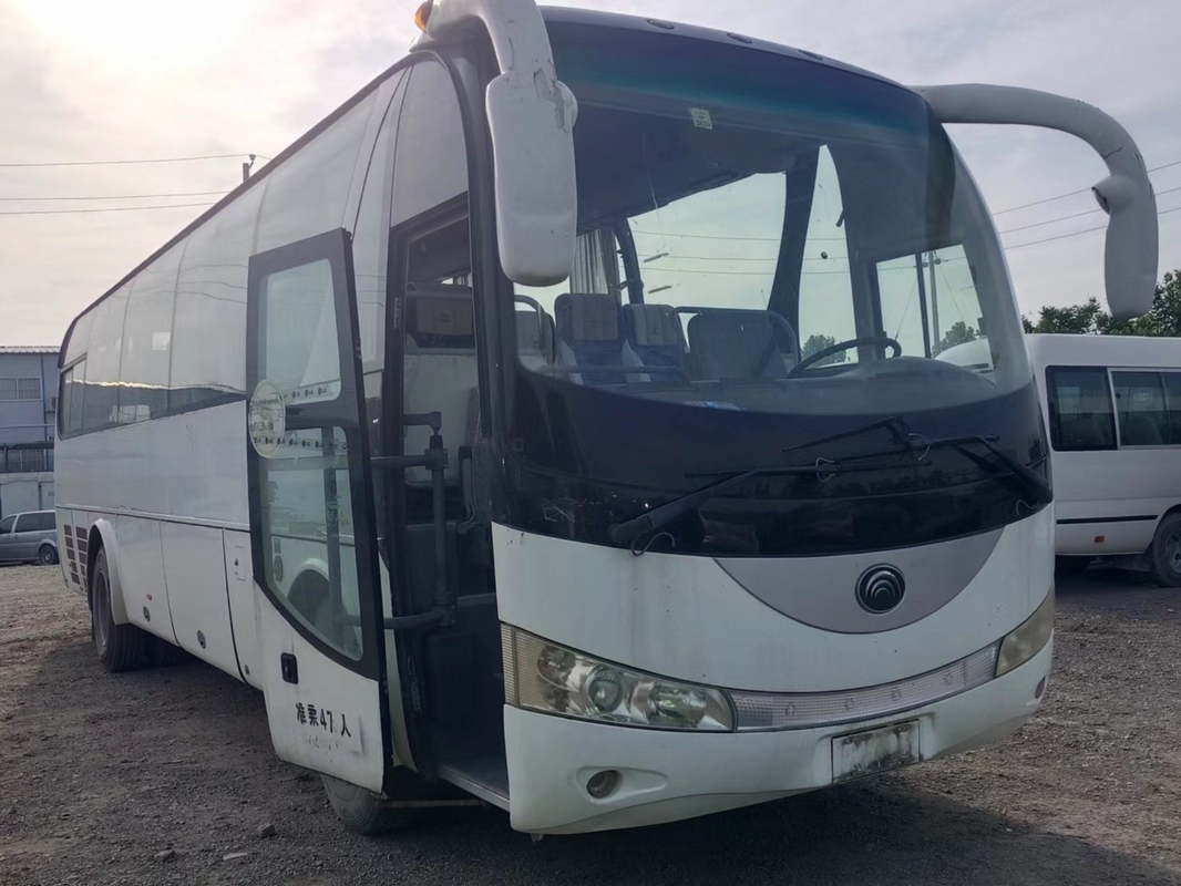 2de Handbus 47 Zetels die Motor van Yuchai van de VensterAirconditioner de EURO III 10,5 verzegelen Meters van Jonge Tong ZK6100