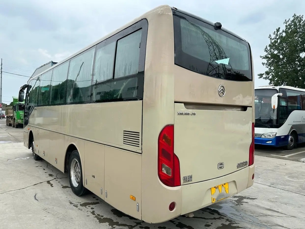 Gebruikt Rv traint het Gouden van de Aandrijvingsyuchai van Draakxml6897 EURO IV 41 Zetels Linkercompartiment van de de Motorbagage