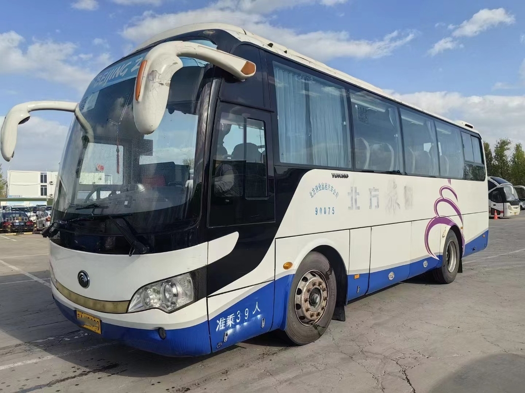 De bus Second Hand 39 Linker de Aandrijvings Verzegelend Venster van de Zetels Zeldzaam Motor 9 Meters gebruikte Jonge Tong ZK6908