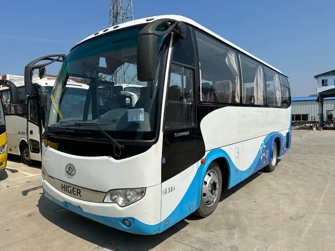 Gebruikte van het de Motorluchtkussen van Yuchai van de Doorgangsbus Opschorting 33 2de Hand Hogere KLQ6796 van de Zetels de Handtransmissie met a/c