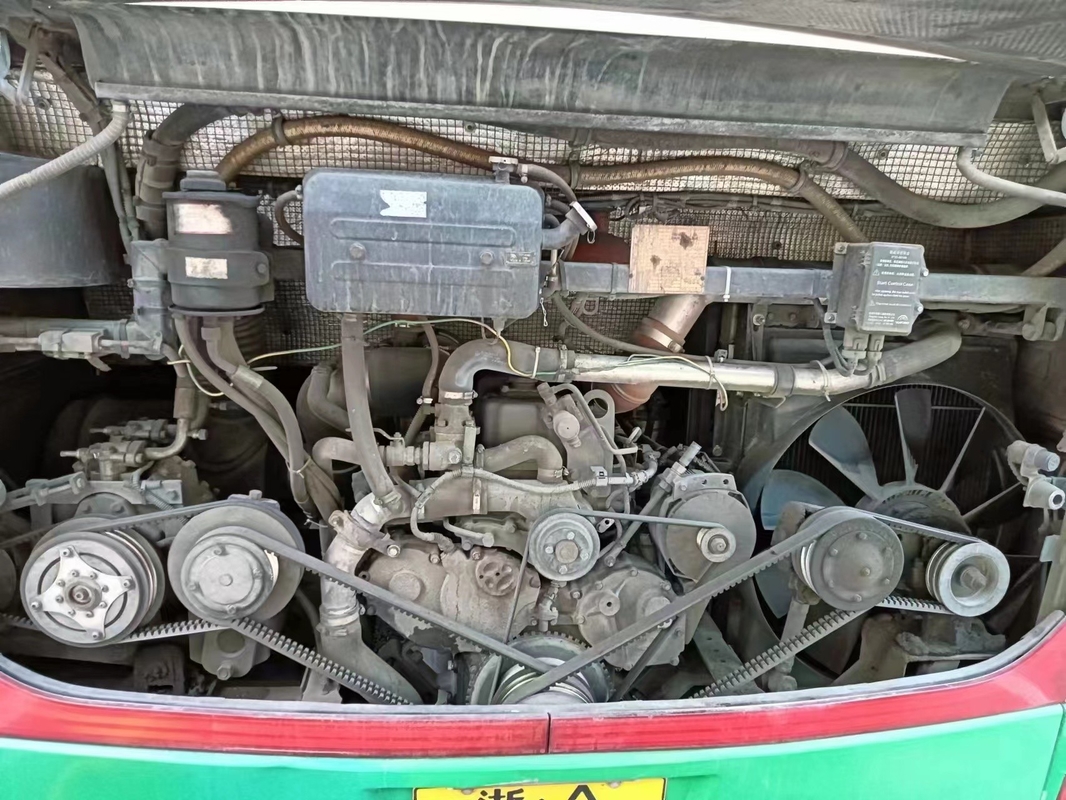 Gebruikte Korte Bus 9 Meters Zeldzame Motor 39 Zetels die het Rek Youngtong ZK6908 verzegelen van de Vensterlhd/rhd Bagage