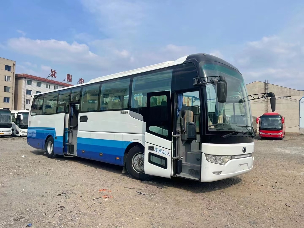 Gebruikte Reisbus 32 van de de Motor336hp de Middendeur van Zetelsweichai van het de Bagagerek LHD/RHD tweede van de Handyutong Bus ZK6122