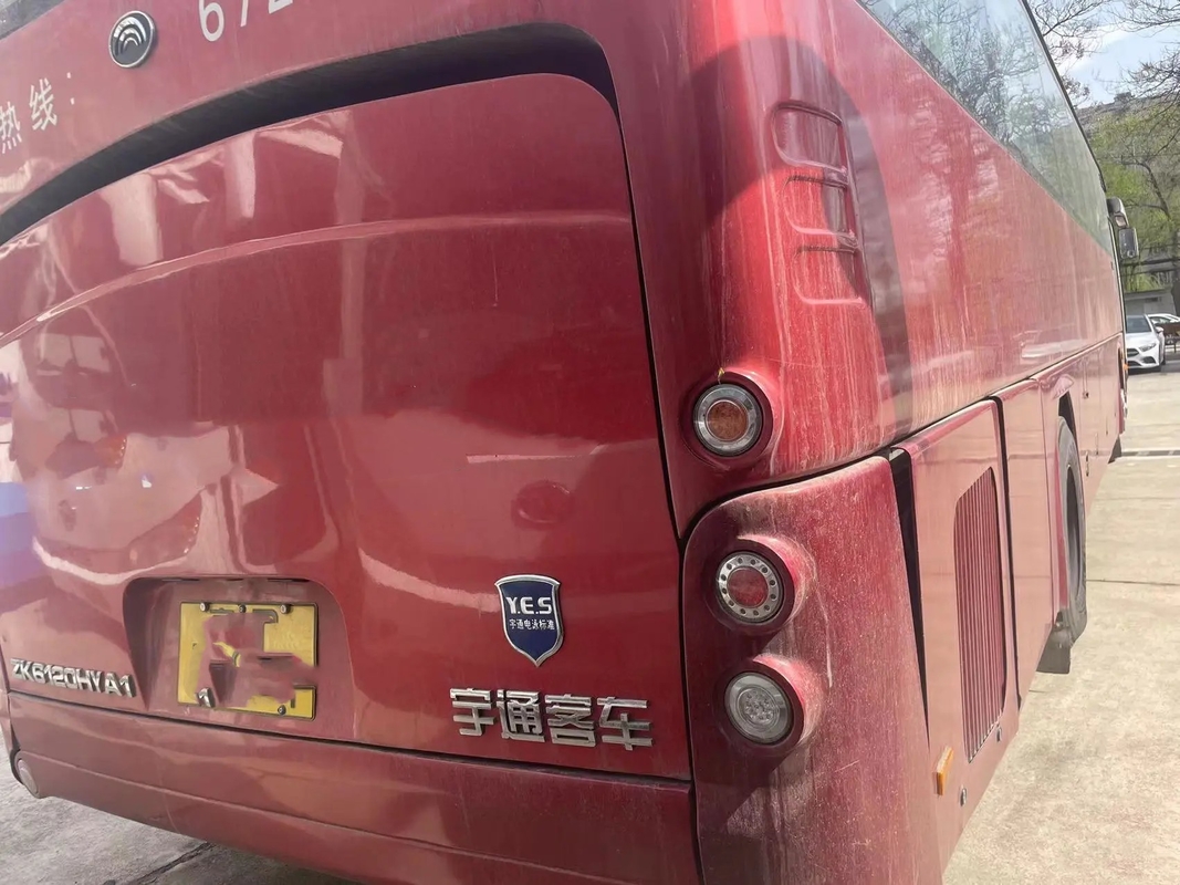 De gebruikte Bus en Bus EURO IV 55 Zetels 12 Meters snakken Yuchai-de Bus ZK 6120 van Yutong van de MotorAirconditioner