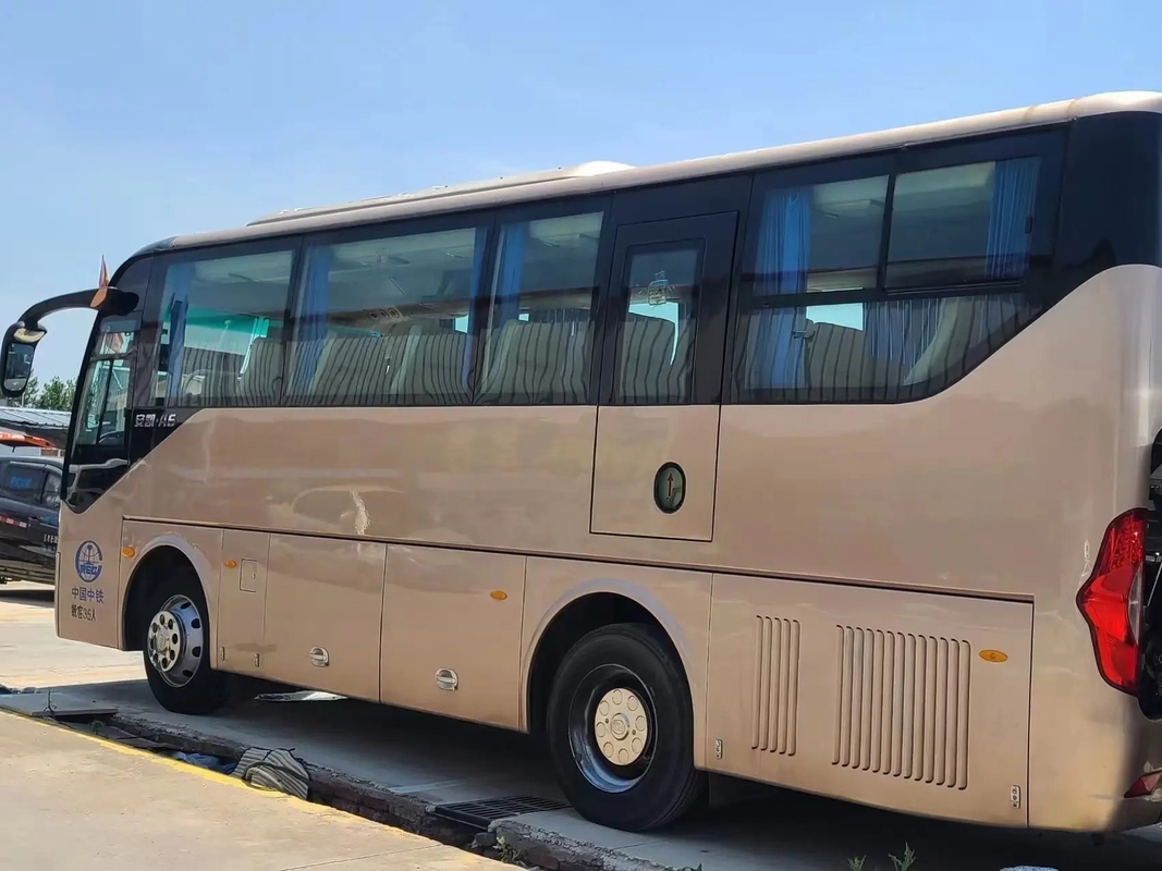 De gebruikte van het Diesel Zetels die van de Emissiestandard 35 Bussen 2015 Jaar EURO IV Venster Champagne Color Ankai Bus HFF6859 verzegelen