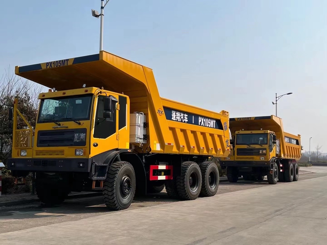 Van de de Vrachtwagenpx95 SNELLE Versnellingsbak van de mijnbouwstortplaats van de de Motor530hp 6×6 Volledige Aandrijving van Weichai Omkeerbare Wide-Body de Compensatiecabine