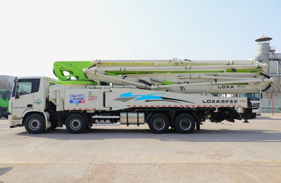 Gebruikte pomptruck 56 meter lange pijp 6×4 Dirve-modus Foton betonnen pomptruck
