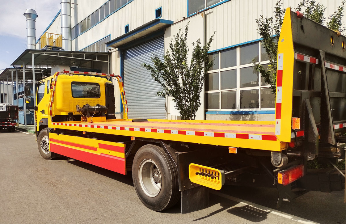 Gebruikte werktrucks 4×2 rijstand 230 pk Foton Wrecker Truck Vlak dak