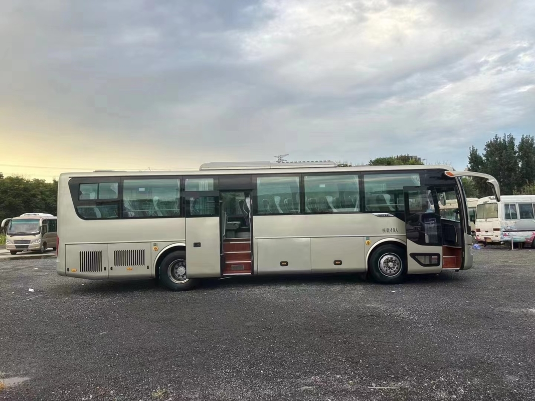 Gebruikte bus te koop 49 zitplaatsen blad lente 2016 jaar Middendeur Yutong ZK6115