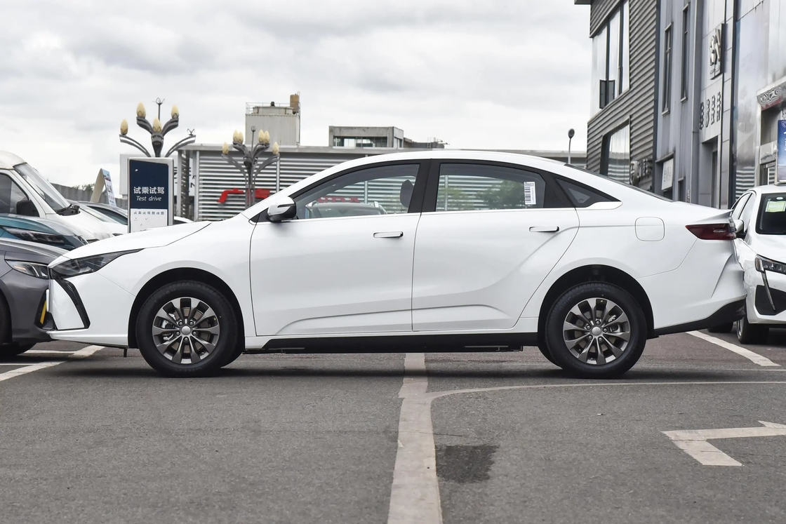 Elektrische voertuigen Geely Atlas G6 Model Brand New 410KM 136 pk Pure Electric