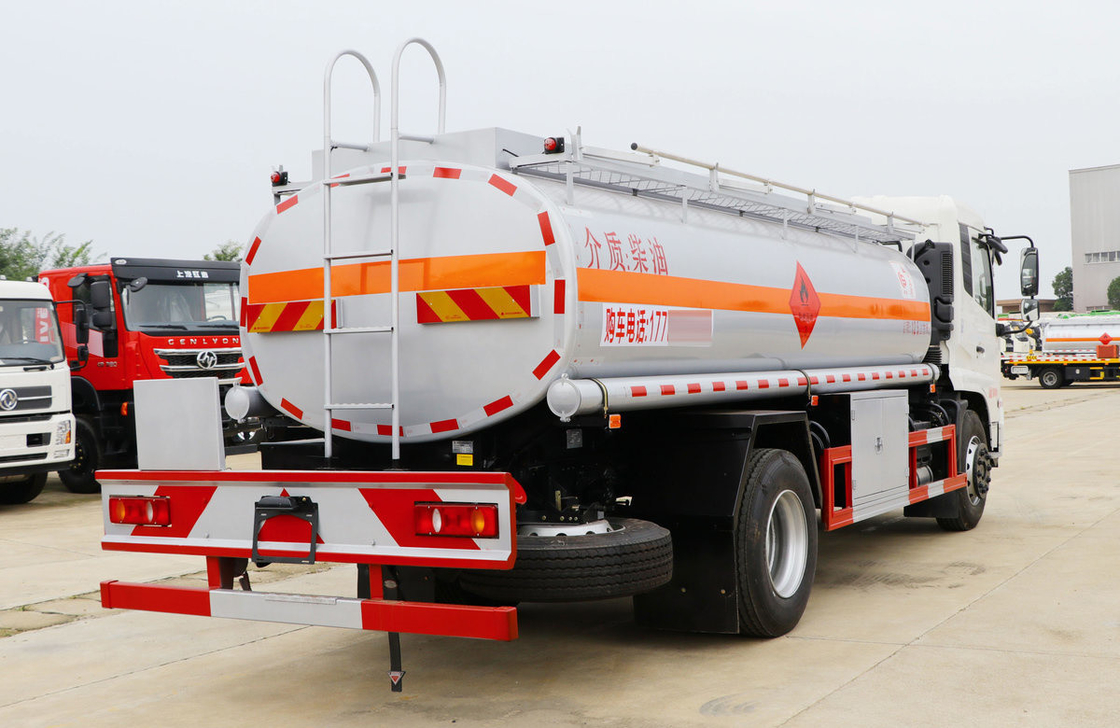 Donfeng 4*2 Tanks voor het verzamelen van gebruikte olie Euro 5 Tanker met aluminiumlegering 12,5 kubiek