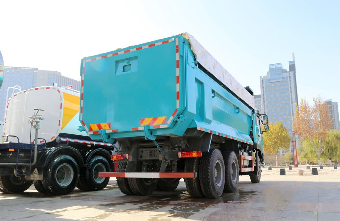 Sino Mining Truck 380 pk Inline zescilinder 8,7 meter lang 6*4 Steyr D78 LHD/RHD