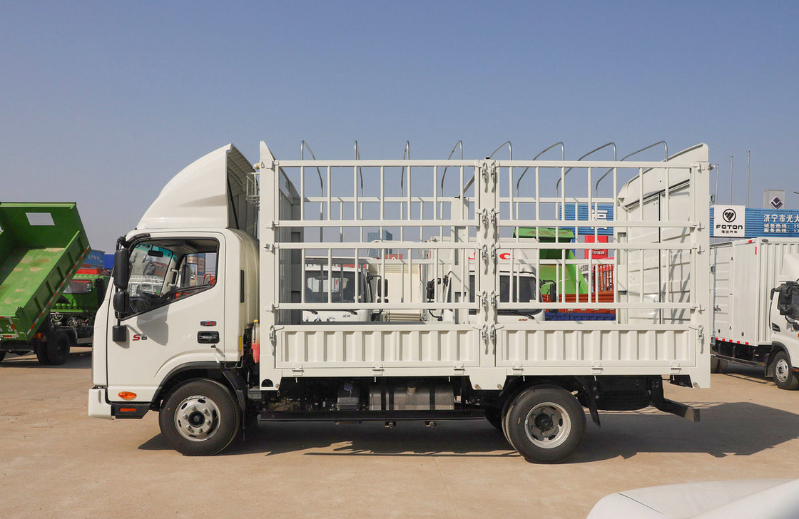 Gebruikte vrachtwagens uit China JAC S6 Model 4*2 Lichte vrachtwagen Cummins Motor 160 pk