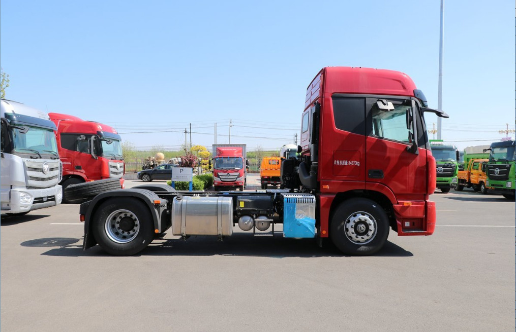 Foton Tractor Truck EST ZF versnellingsbak Leaf Spring 4*2 Dirve Mode 490hp Cummins Motor Euro 6
