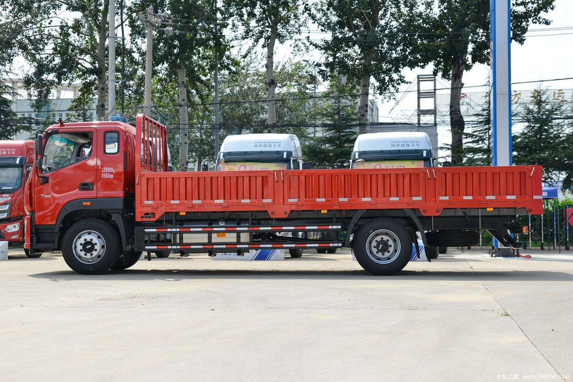 10 ton vrachtwagen Chassis 4*2 Dubbele achterband Euro 3 Cummins Motor 5150 wielbasis