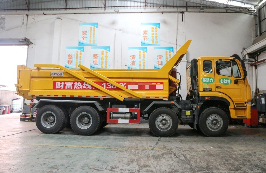 Gebruikte Howo Tipper Truck Sinotruck 8*4 Hohan 350 pk Krachtige motor 12 wielen Wegvervoer