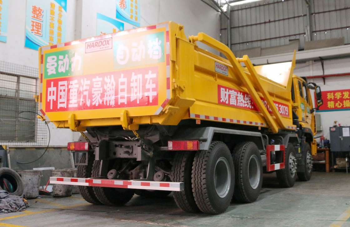 Gebruikte Howo Tipper Truck Sinotruck 8*4 Hohan 350 pk Krachtige motor 12 wielen Wegvervoer