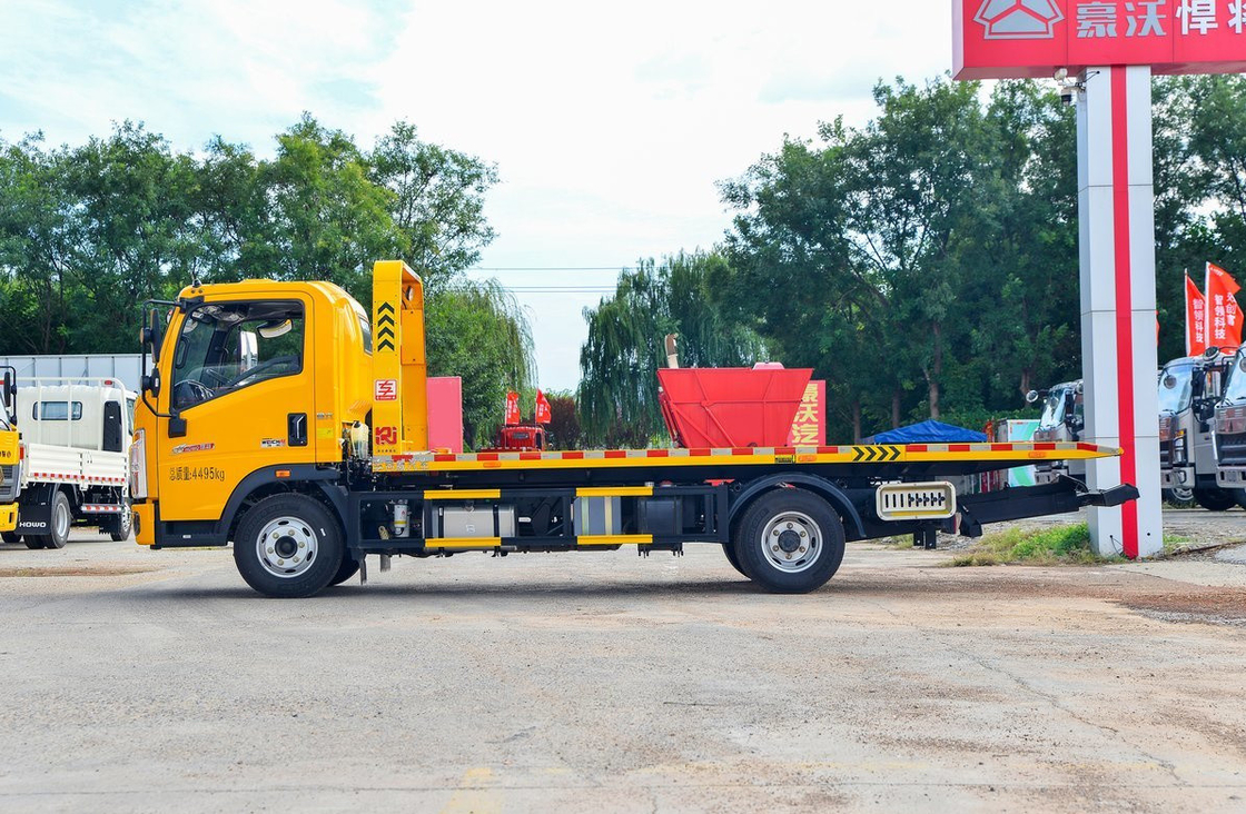 Flatbed Auto Trailer Trucks Howo 4*2 Kleine sleeptruck Eenvoudige cabine 2 ton LHD/RHD
