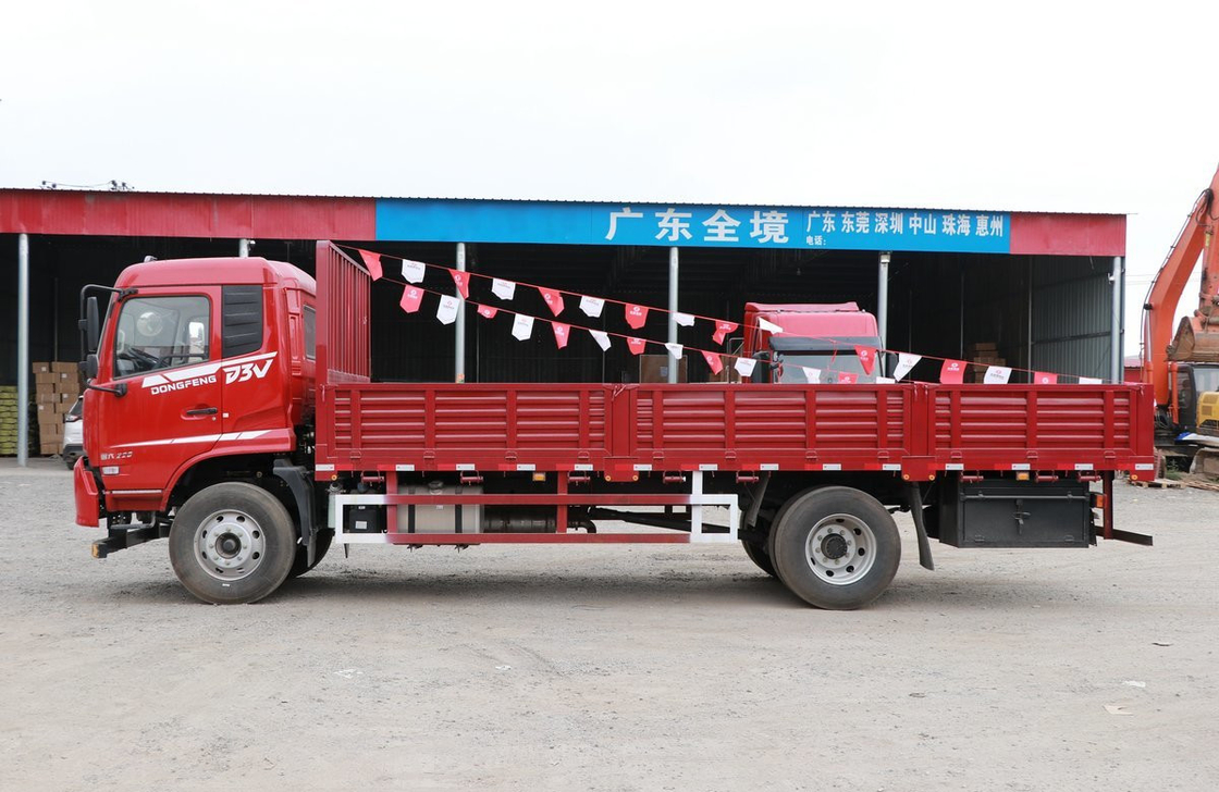 12 ton vrachtwagen China merk Donfeng 4 * 2 vrachtwagen platte vrachtwagen dubbele achterbanden linkshandige aandrijving