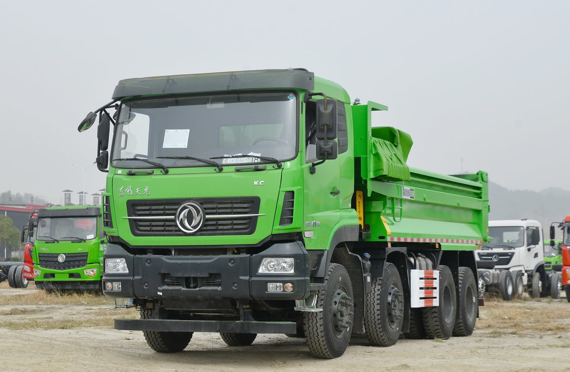 Gebruikte Donfeng Tipper Truck Tianlong Cabin 8*4 Heavy Duty 350hp Dump Truck 5,6 meter Box