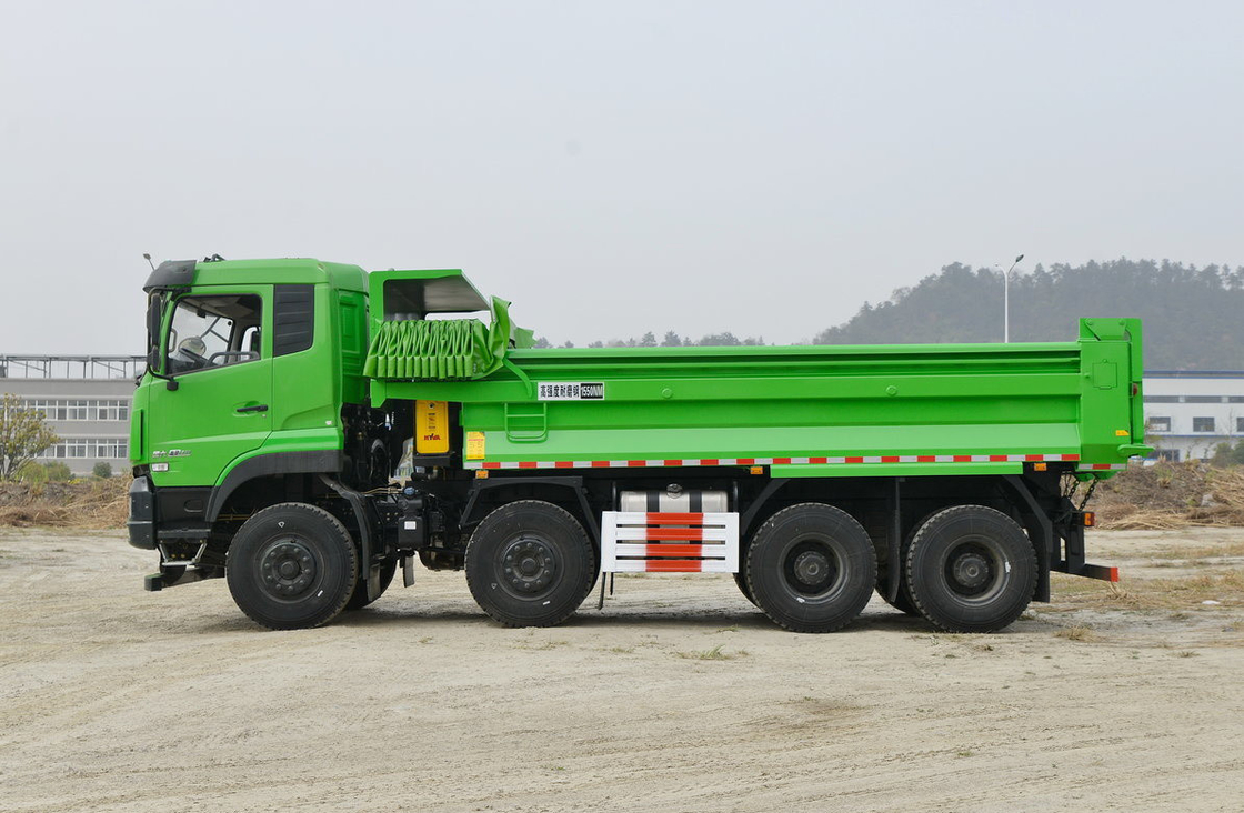 Gebruikte Donfeng Tipper Truck Tianlong Cabin 8*4 Heavy Duty 350hp Dump Truck 5,6 meter Box