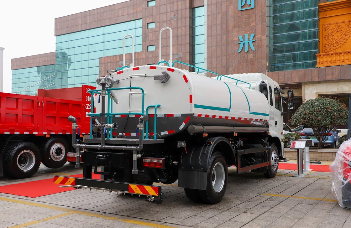 Sprinkler Water Tanker Truck JAC 4×2 Eenastig 200 pk Dieselmotor 10 kubieke Tanker