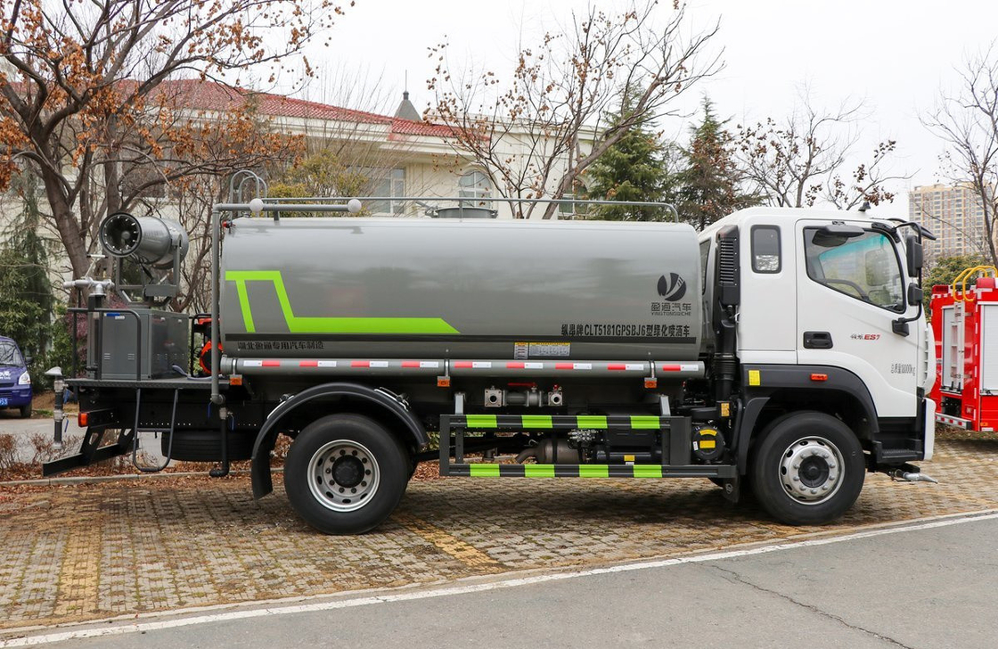 4x2 waterbespuiters Truck Single And Half Cab Chinese merk Foton 11,5m3 capaciteit Tanker