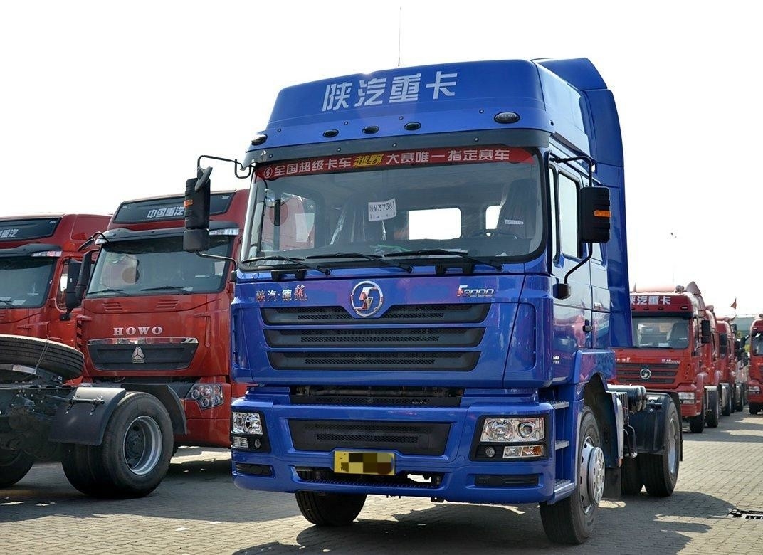 Truck Head Shacman F3000 4*2 Drive Mode Tractor Truck High Roof FAST 9-speed transmissie