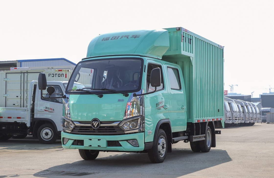 Gebruikte lichte vrachtwagens 2,7 meter Containerbox 2+3 zitplaatsen Dubbele cabine Chinese merk Foton