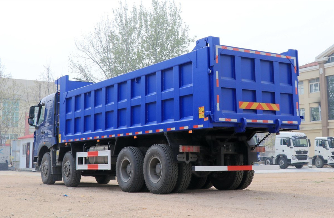 Howo Tipper Truck 12 banden Howo T7 Dumper Leaf Spring 440hp 30-50 Tons nuttige lading Verdikte doos