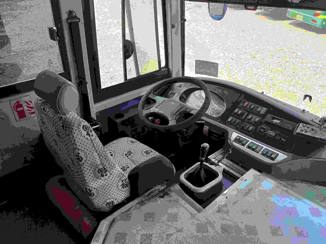Bus Bus 35 Zetels 2+2 van Yutong van de National Expressbus de Hoog rendement Gebruikte Lay-out