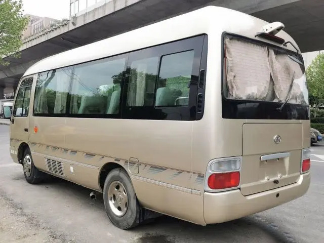 HFF6600 Ankai Front-mounted Diesel Engine Linksgestuurde Eendeurs middelgrote bus