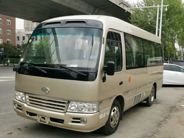 HFF6600 Ankai Front-mounted Diesel Engine Linksgestuurde Eendeurs middelgrote bus