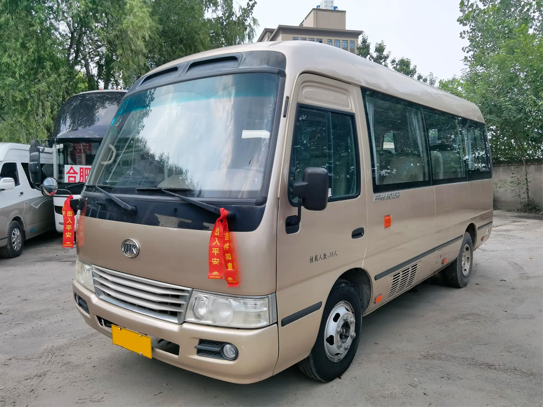HFF6606 Ankai merk Airconditioned Aviation Seats High-Quality Model Single-Door Minibus