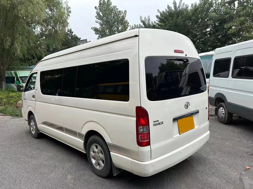 Toyota Hiace Electric Mid-door 4-deur 13-zits 2.7L L4 Zelf-primen Tweedehands Luxe Minibus