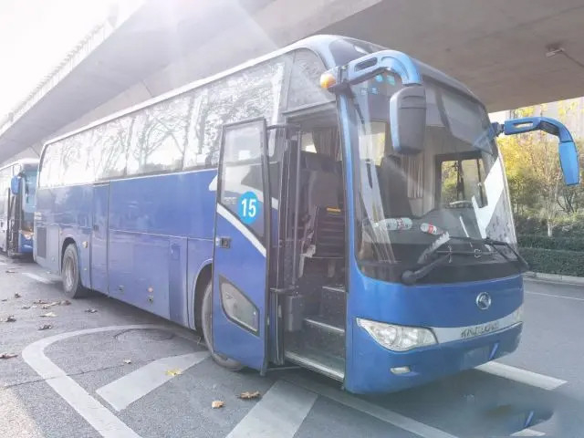 Linksrijden Grote bagageruimte 45 zitplaatsen Grote KingLange gebruikte passagiersbus
