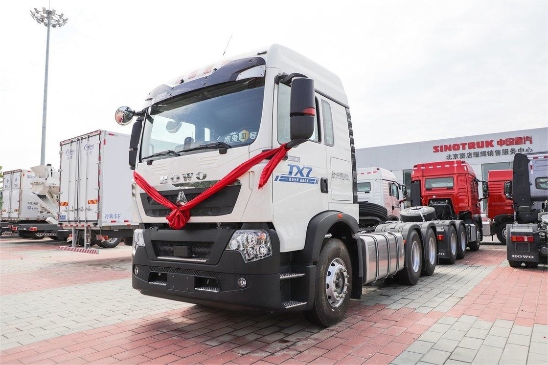 Howo Tractor Trucks 12Gear 6*4 Tien banden 460 pk 6 cilinder Dieselmotor