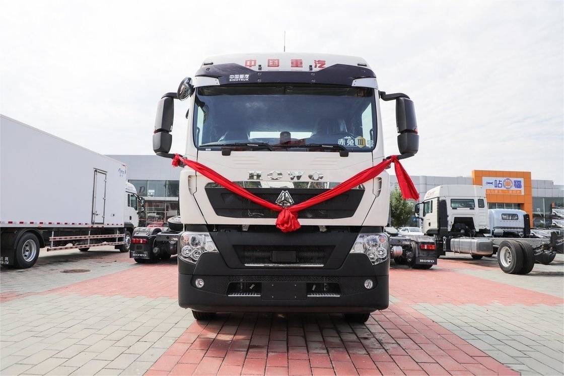 Howo Tractor Trucks 12Gear 6*4 Tien banden 460 pk 6 cilinder Dieselmotor