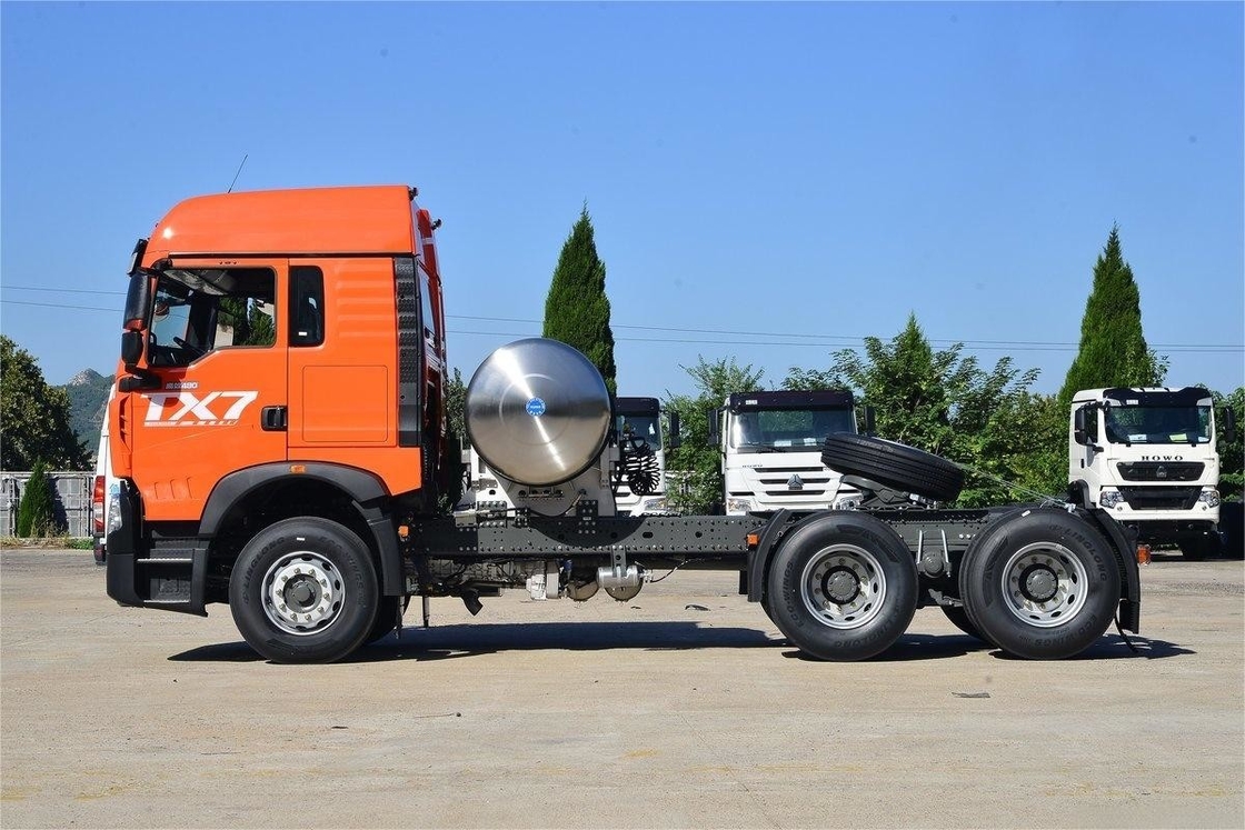 480 pk HOWO Traktor Nationaal VI Emisie Standaard Deflector Achter Dubbele As LNG
