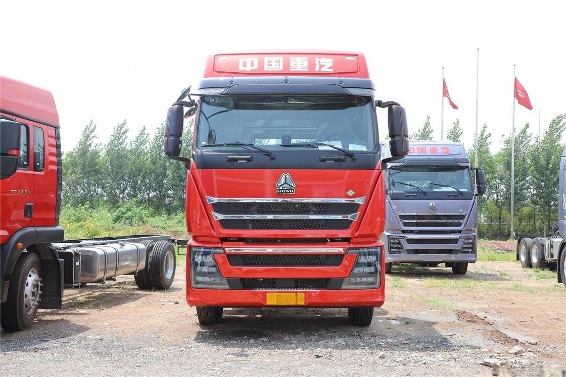 HOWO Zware vrachtwagen 530 pk 6X4 Nationale VI LNG-tractor Truck Shroud Side Air Deflector