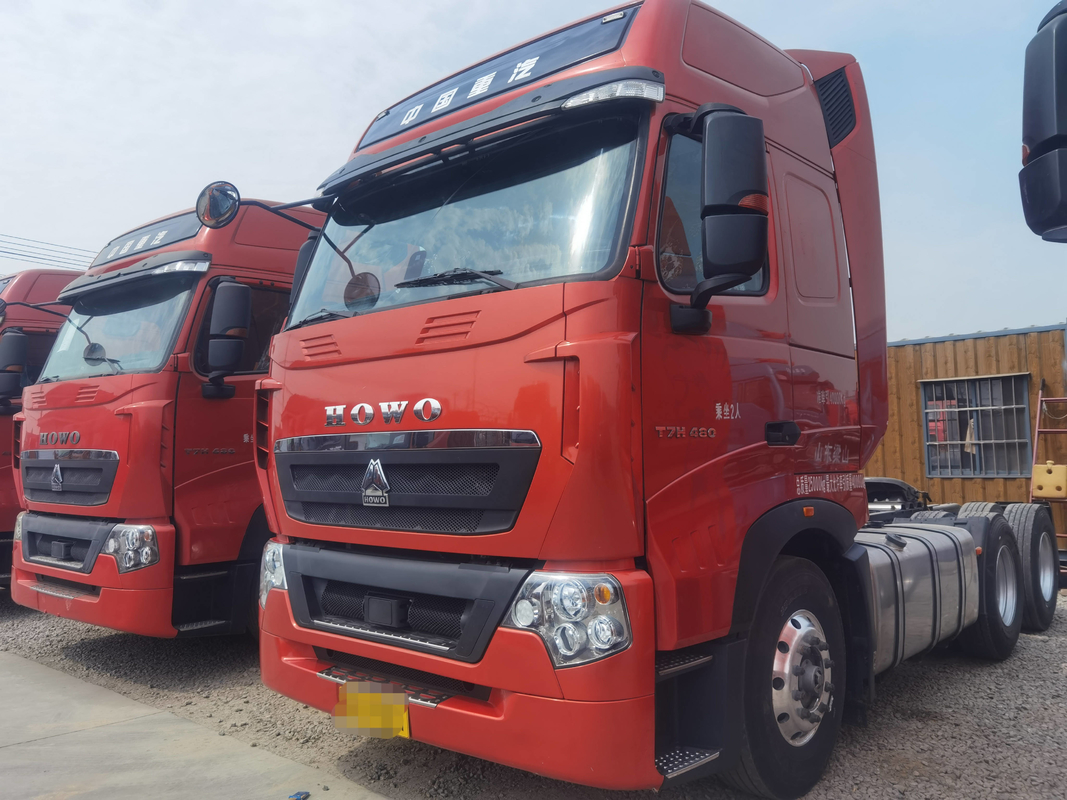 Sino Tractor Truck Head Rood Kleur 6×4 Drive Mode Leaf Spring Eén rij Met Slaap LHD