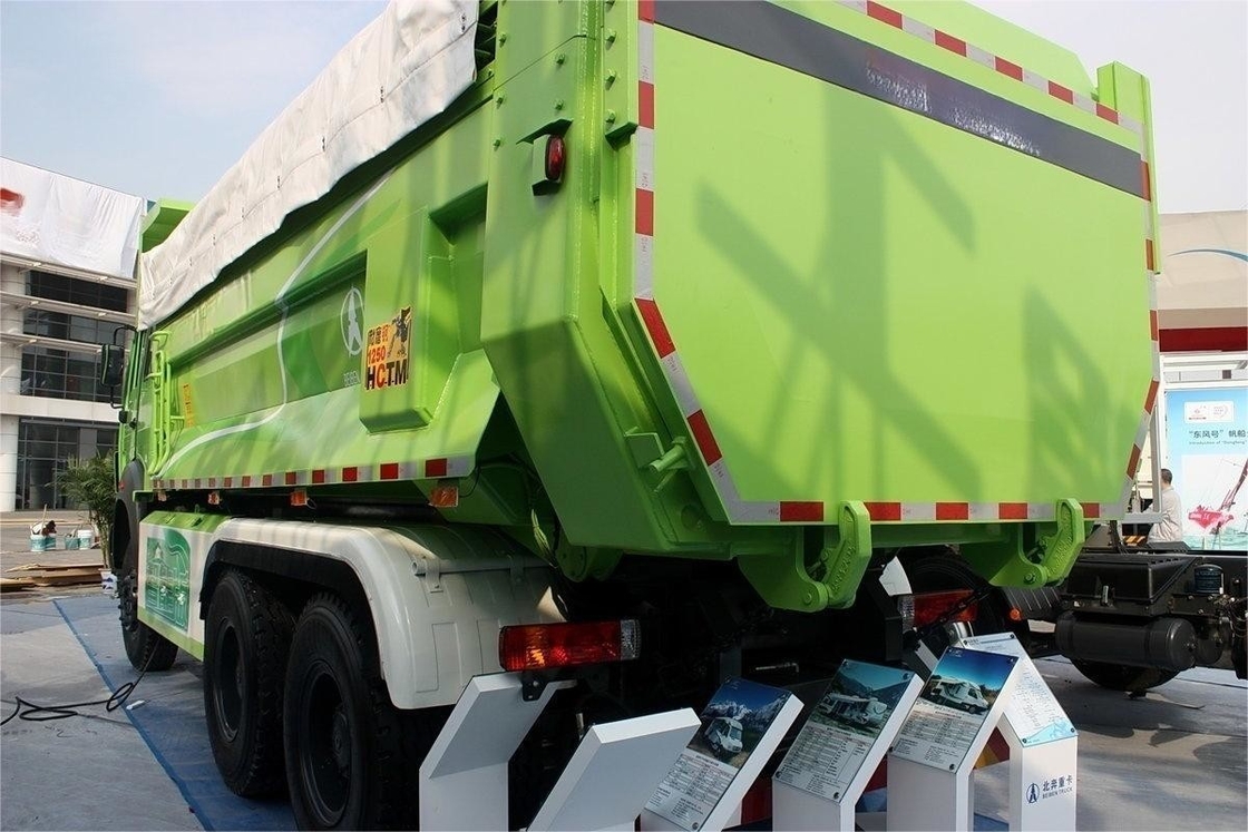 Beiben Zware Truck 336HP 6X4 5,6m Diesel 12 versnellingen U-vormige Muck Truck Met Tarpaulin Cover