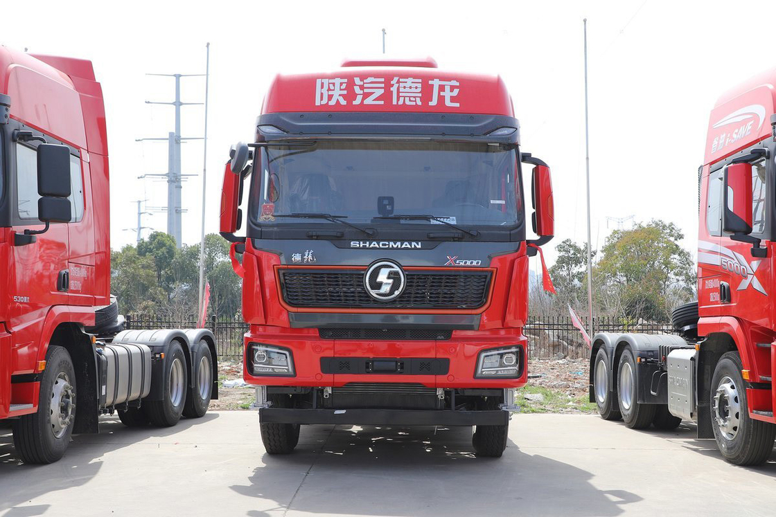 Shacman Traktor Truck Hoog dak Flow Plate Diesel 12 snelheid 650 pk 6x4 X5000 Model