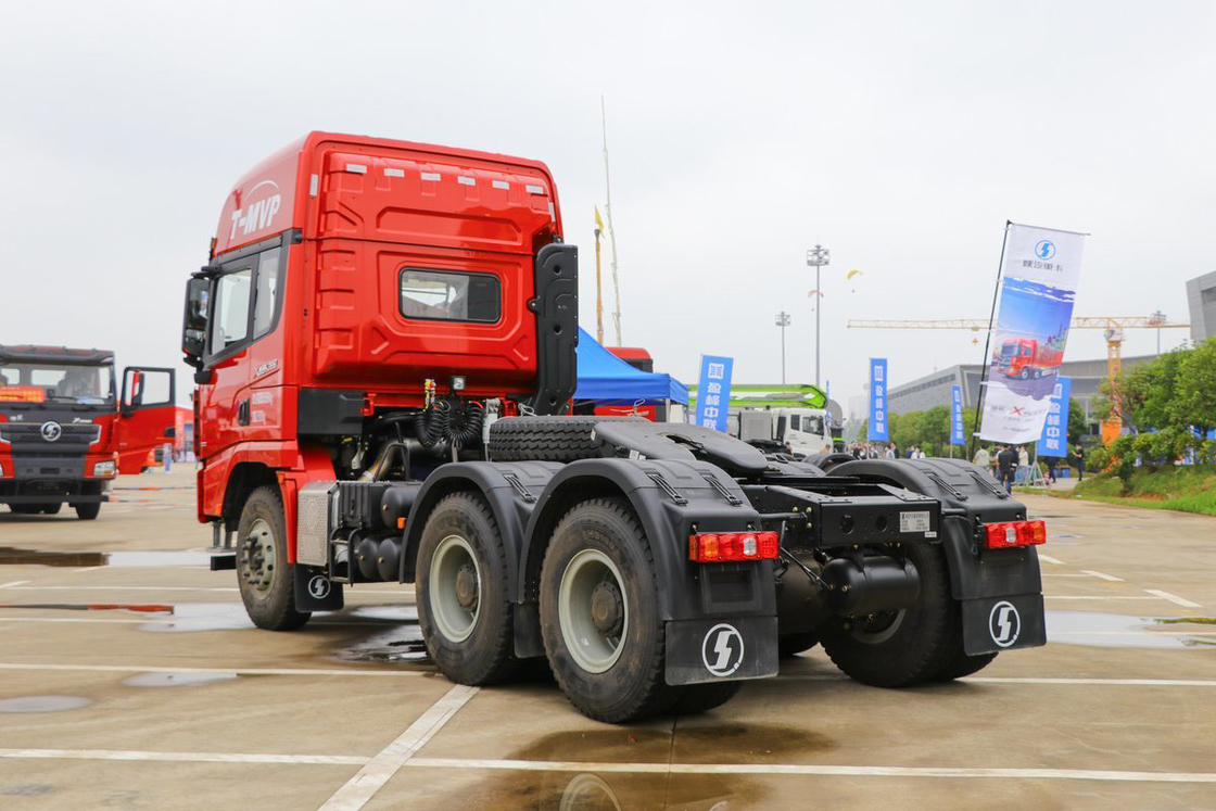 Airconditioned Air Deflector Airbag Schokabsorberende stoel Diesel 550 pk Shacman zware tractor