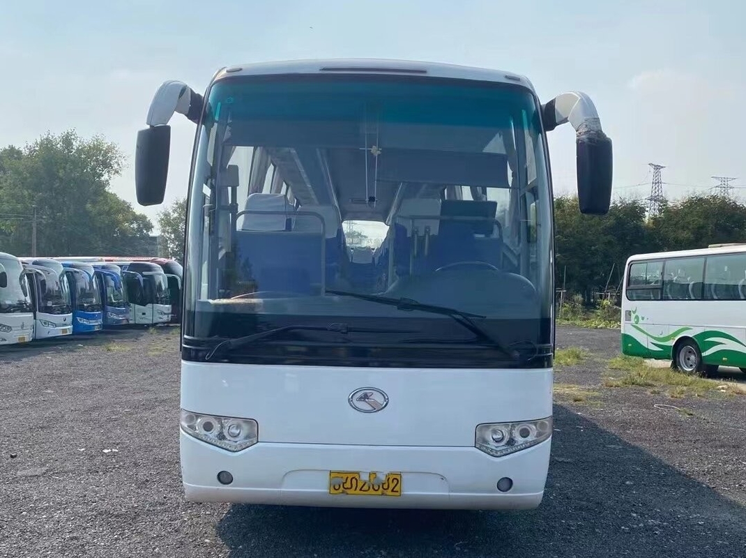 Gebruikte kerkelijke bus 2+2 Layout 49 - 51 zitplaatsbus met AC lederen stoelen Koetsbussen KLQ6119
