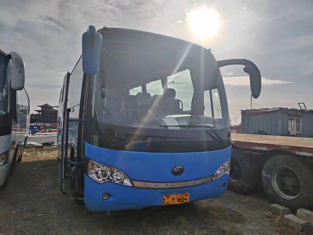 39 zitplaatsen YUTONG Bus ZK6888 Gebruikte Diesel Bus Tweede Hand Coach Euro III Emissie Bagagerek