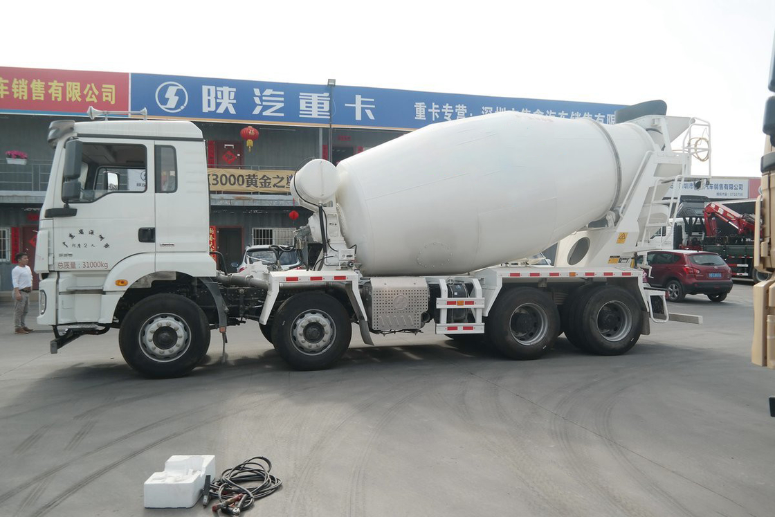 Shaanxi Automobile Heavy Truck Delong Nieuwe M3000 336HP 8X4 7,49m3 Betonmixer Truck