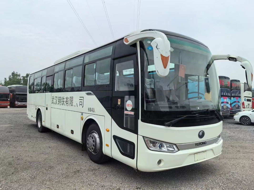 Elektrische bus te koop 48 zitplaatsen China Bus Yutong ZK6115 Leaf Lente 2017 Jaar 300KM Per Charge