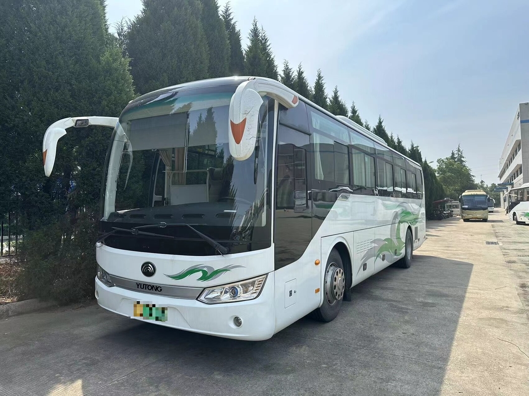 Gebruikte bus Nigeria 2018 Jaar Yutong ZK6115 Elektrisch Milieu Firend Bus 48 zitplaatsen